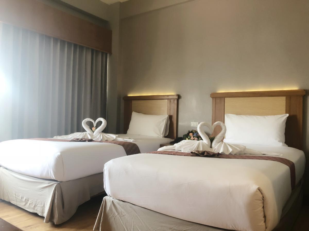 D-One Hotel Hat Yai Bagian luar foto