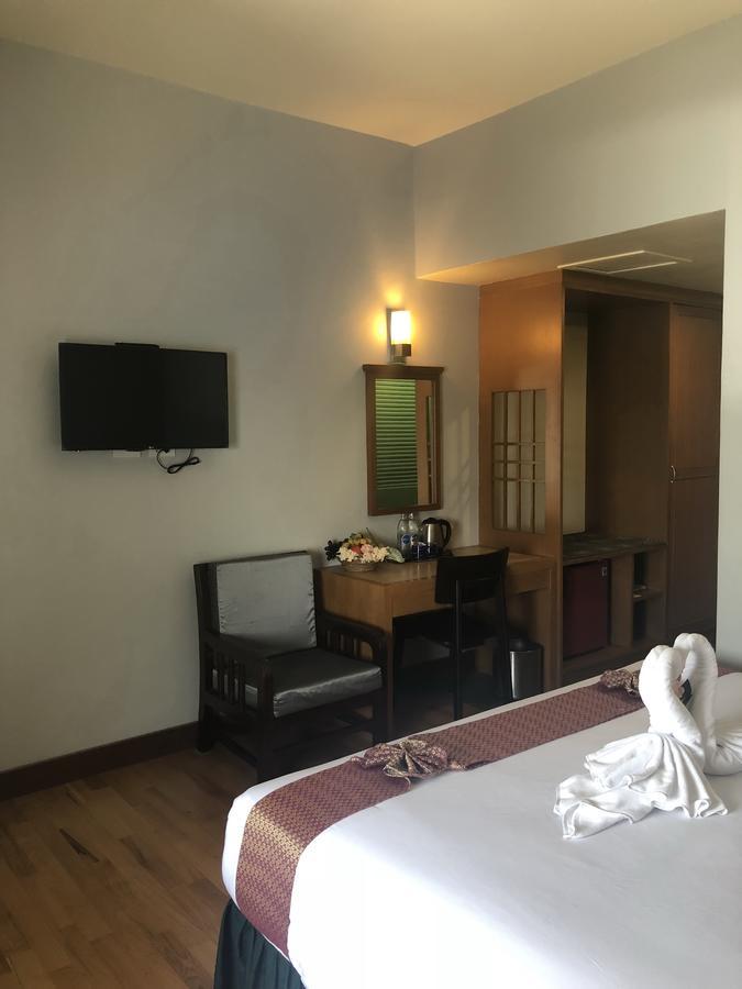 D-One Hotel Hat Yai Bagian luar foto
